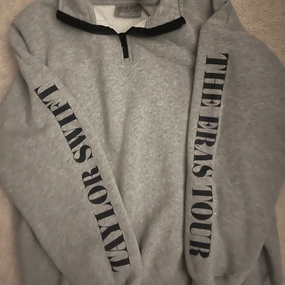Taylor Swift Gray Graphic Sweater - Picture 3 of 3